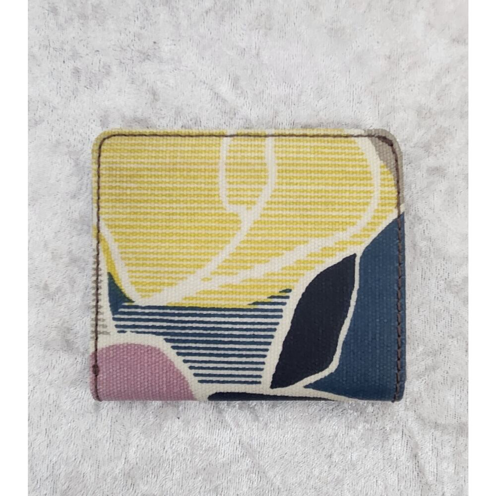 FOSSIL Women Multicolor Bi Fold Wallet - Picture 2 of 6